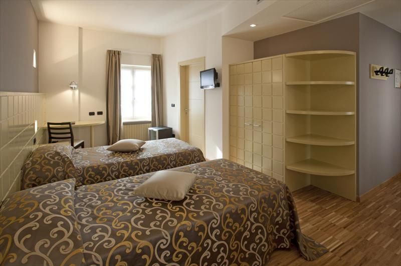 Albergo Badellino Μπρα Δωμάτιο φωτογραφία